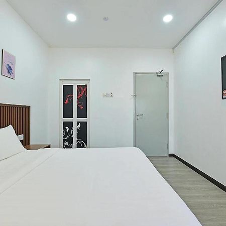 Padi Hotel ألور سيتار المظهر الخارجي الصورة